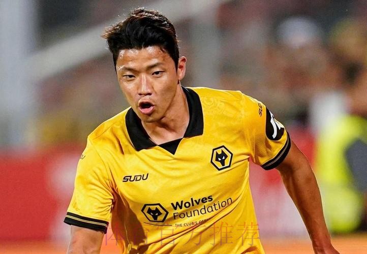韩媒:黄喜灿冬窗或被狼队清洗,英超联赛中韩国球员将绝迹 韩媒:黄喜灿冬窗或被狼队清洗,英超联赛中韩国球员将绝迹